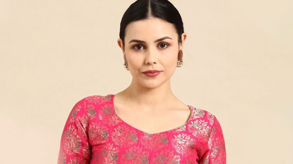 Why Quality Ready Made Blouse in Surat is Changing the Way We Dress Up