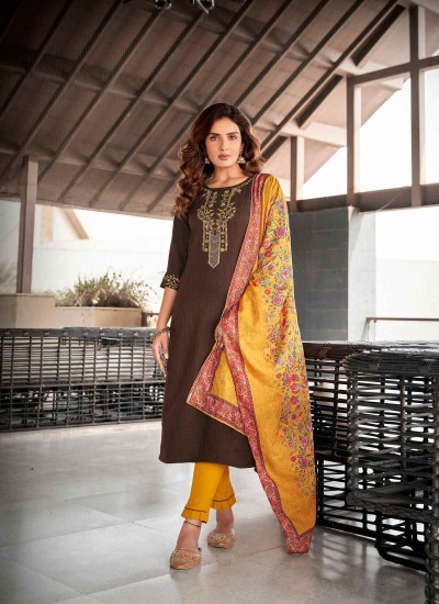 Artisans Touch Handwork Kurti for a Unique and Elegant Look in Surat