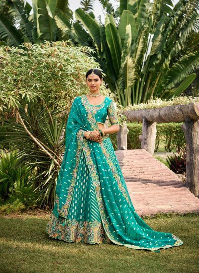 Banarasi Lehenga Export Deals Online for Global Buyers and Retailers in Surat