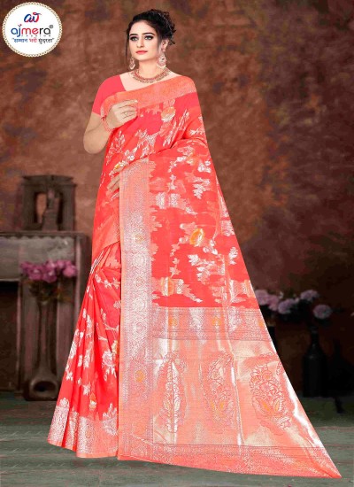 Bollywood Nauvari Saree A Glamorous Take on Traditional Indian Fashion in Surat