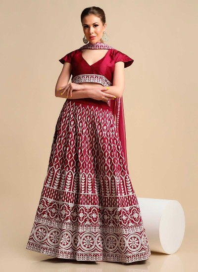 Bridal Silk Lehenga Supplier with Worldwide Shipping and Bulk Deals in Surat