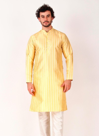 Bulk Order Mens Kurtas from Surat Trendy Looks at Low Rates in Surat