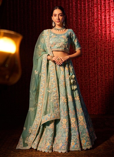 Designer Surat Lehengas Buy in Bulk at Factory Prices for Wholesale Buyers in Surat