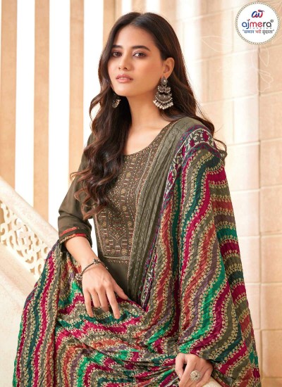 Fashionable Ladies Designer Suits for Elegant and Contemporary Style in Surat