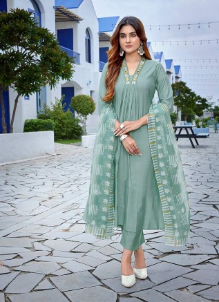Manufacturer Direct Wholesale Dress Materials at Lowest Prices in Surat