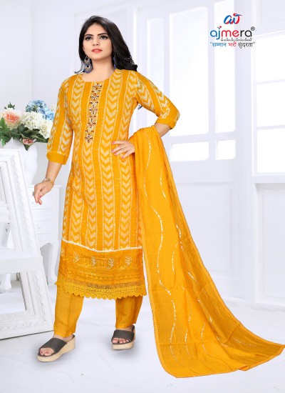 Nayrra Cut Kurti Featuring Chic Detailing for Stylish Looks in Surat