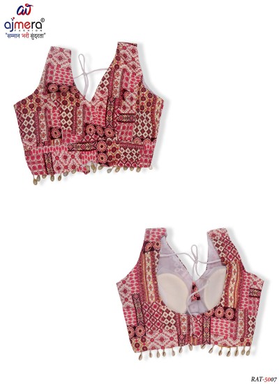 New Designer Blouse Contemporary Elegance Meets Artistic Craftsmanship in Surat