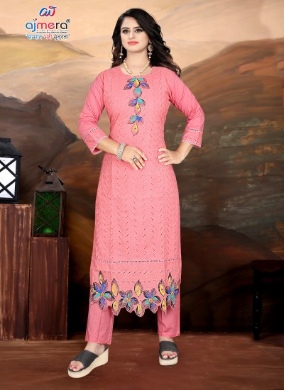Shop Classic Lakhnavi Kurti with Authentic Chikankari Embroidery in Surat