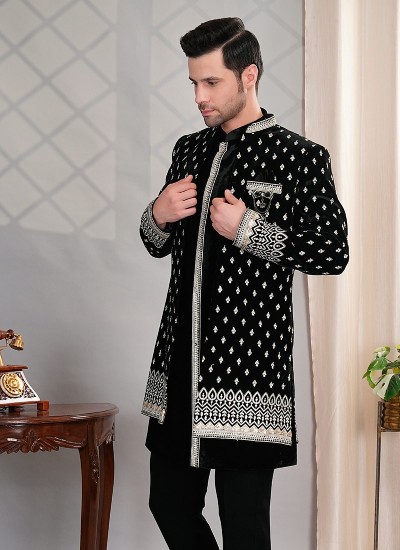Updated Indo Western Clothing Catalogs for Bulk Buyers in Surat