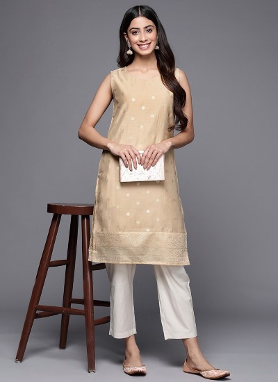 Wholesale Surat Kurtis for Resellers Stylish and Budget Friendly in Surat