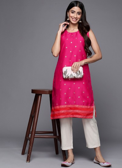 Wholesale Surat Kurtis for Resellers Stylish and Budget Friendly in Surat
