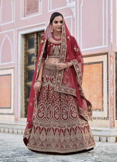 Wholesale Wedding Lehengas for Bridal Boutiques and Consultants in Surat